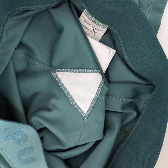 Free With Purchase - Puma Exercise Shorts Biker - Picture 4 of 5